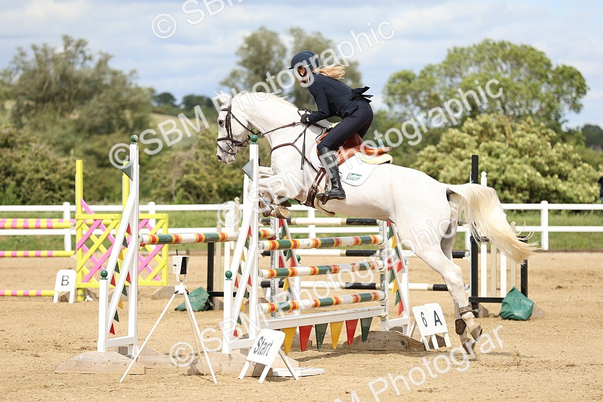 SBM_001251 - Class 5 - Senior Foxhunter - 1.20m