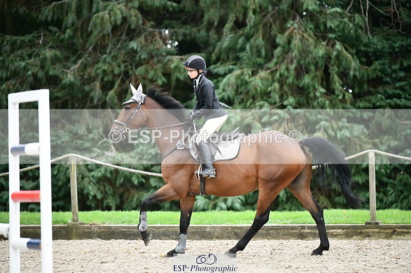 251004A-173533-02517 - Classes 12 & 13 90cm