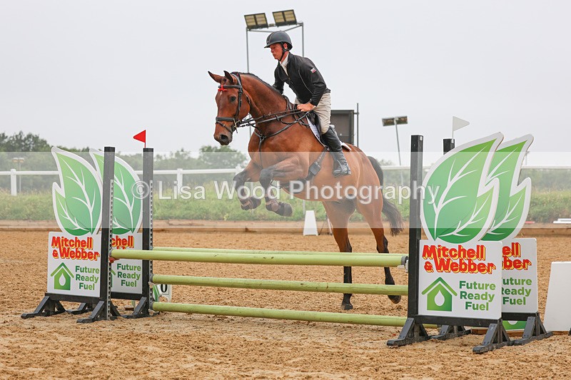 3E7A5052 - Class 3: Senior 80cm