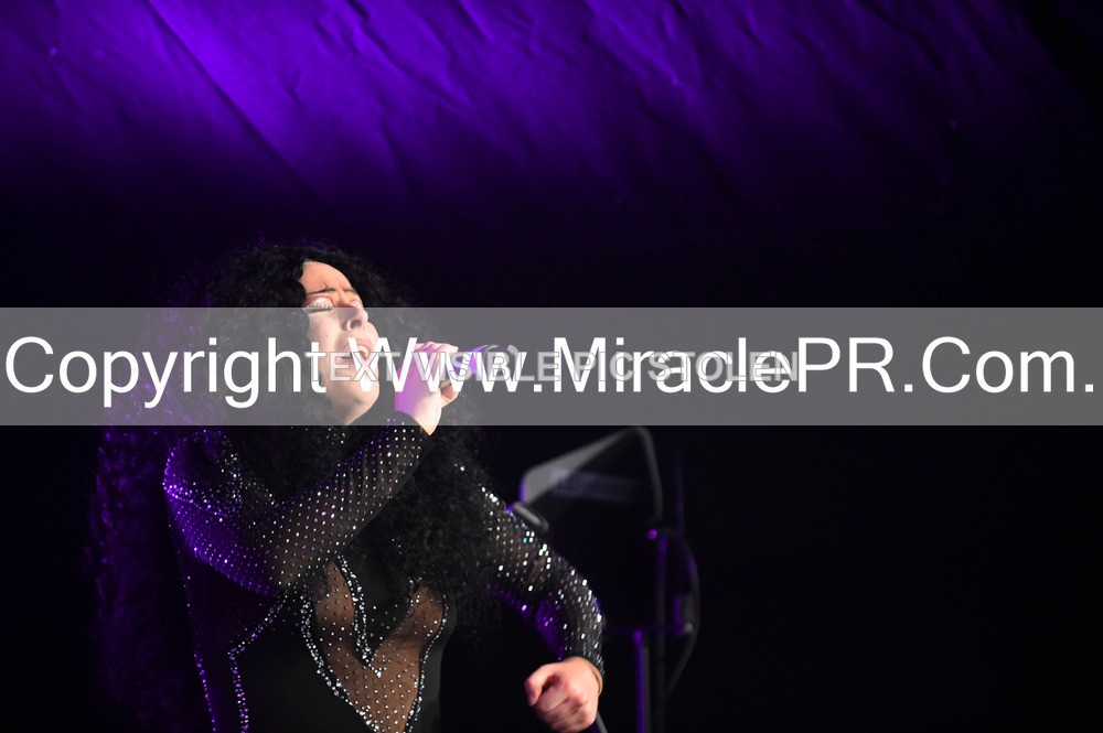 SH4_6803 - The Cher Experience