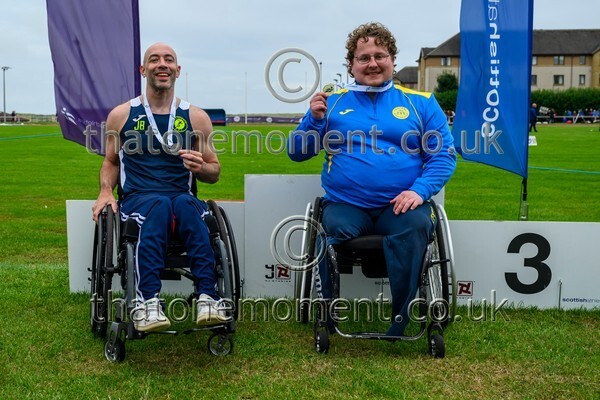 Nat26SUN-818336 - Medals
