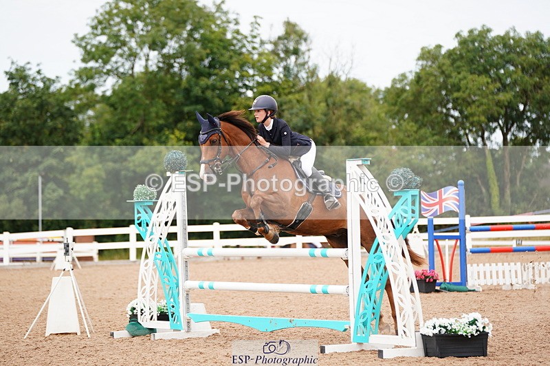 240803A-140210-08372 - Cls 38 1.05m Amateur Qualifier