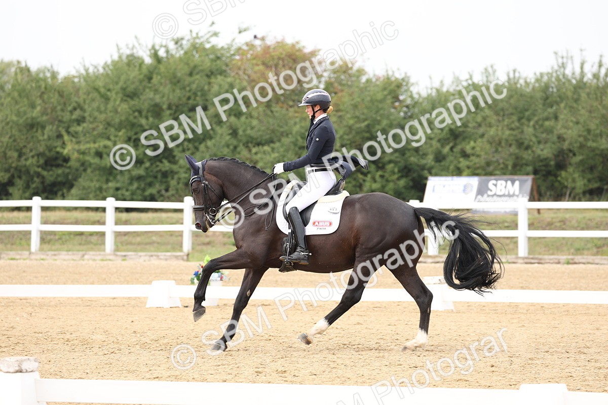 SBM_008224 - Class 10 - FEI INT I - 16.10-16.50