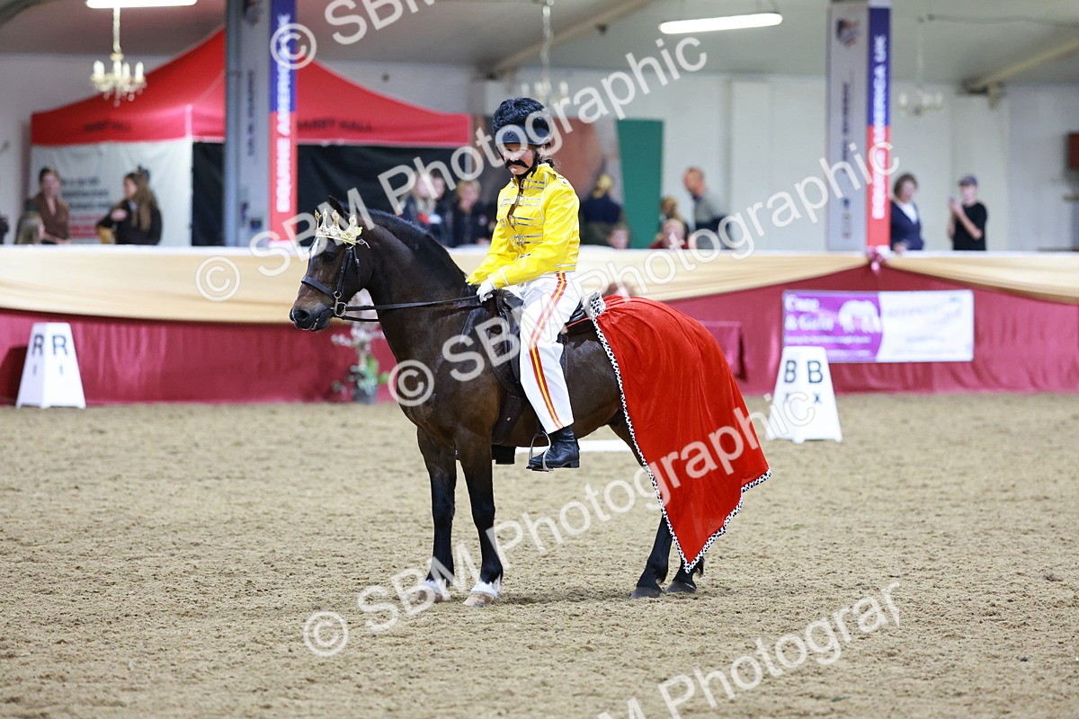 SBM_10337 - Class 62 - Strictly Fancy Dress-Age