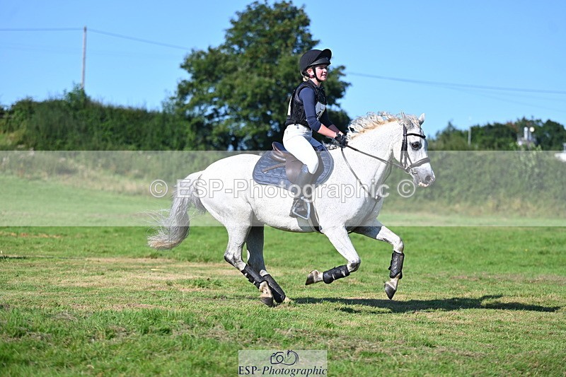 240811A-170922-07124 - 407-