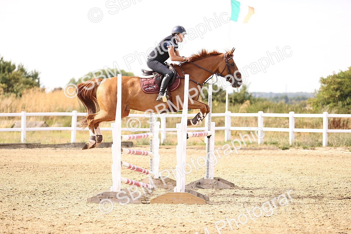 SBM_001666 - Class 6 - Senior Newcomers 1.10m