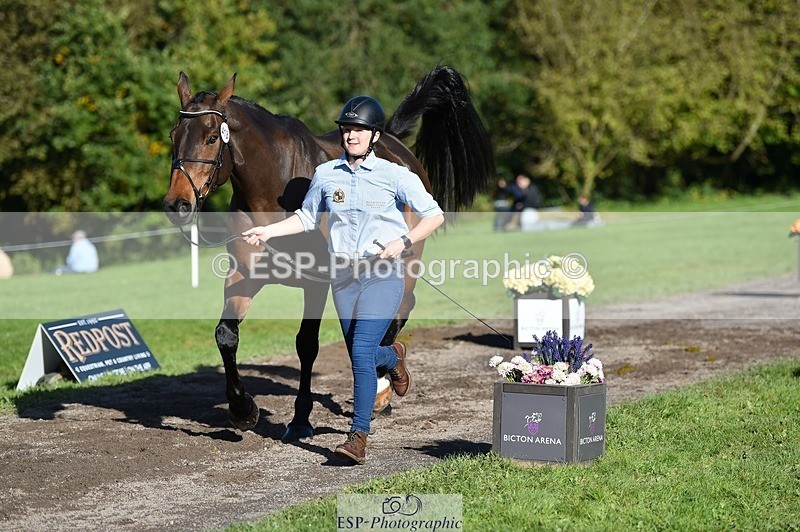231022-105516-23588 - 418-PENHILL.REX-Lesley.Mitton-TrotUp+SJ