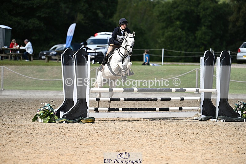 240824X-142020-29322 - 80cm Round 2 13.30 to 14.30