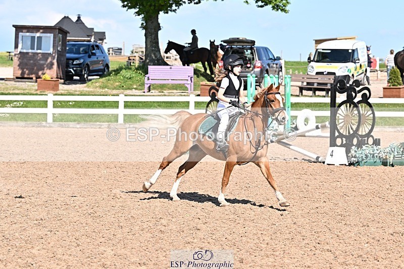 250513-161604-00205 - Clr Rnd & 60cm