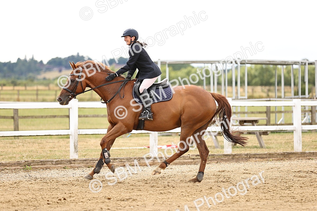 SBM_026838 - Class 13 - Senior Newcomers - 1.10m