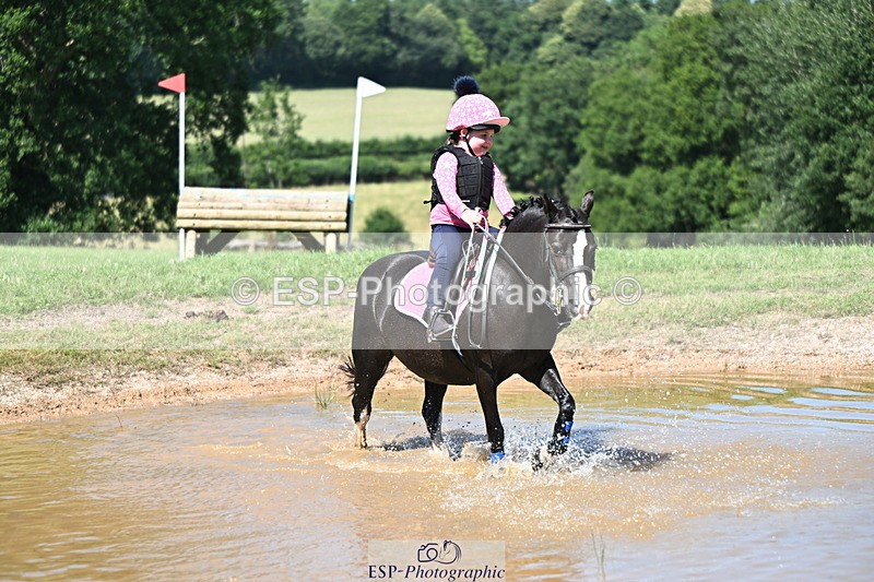 240729B-150222-03029 - Abbie's Group XC