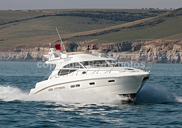 111002 ZENZERO SEALINE F42 IMG_3175 - Flybridge Cruisers