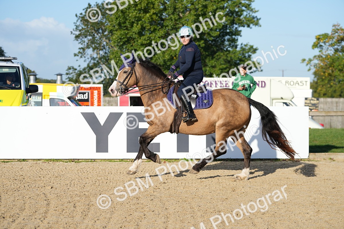 SBM_14210 - J57 - Clear Round 60cm