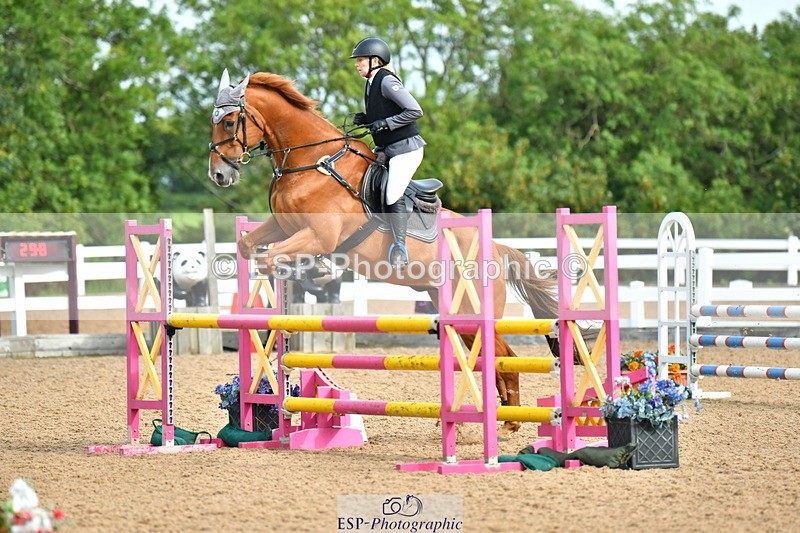 230813A-093814-11118 - Cls 39 A&B British Novice & 90cm Open