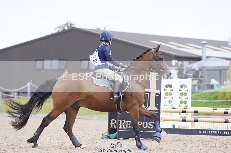 240831A-141348-04052 - 269-Vivienne.Hodges-STORM.TROOPER