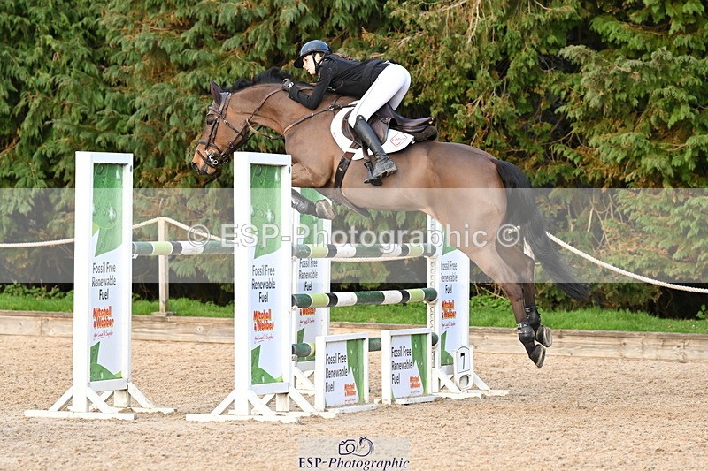 250322A-173717-03810 - Cls 14 Snr Fox & 1.20m Open