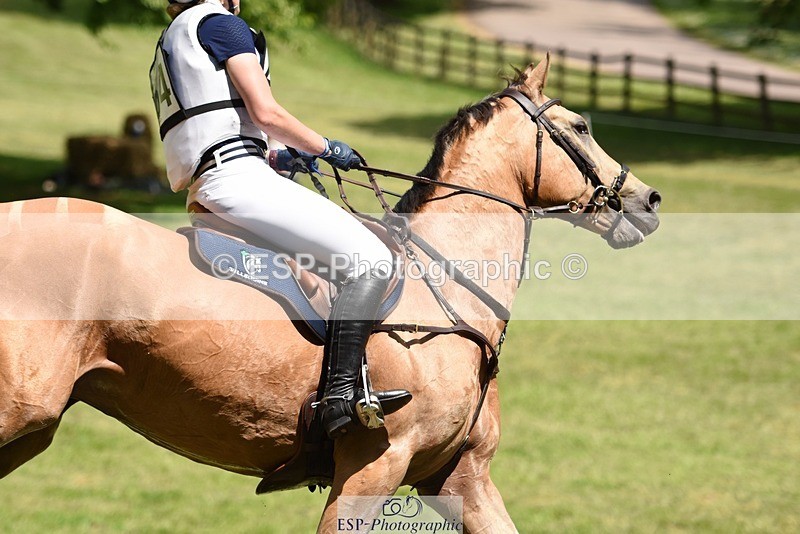 230528-135154-17614 - 464-GRANDE_BY_DESIGN-Emma_Manton-XC