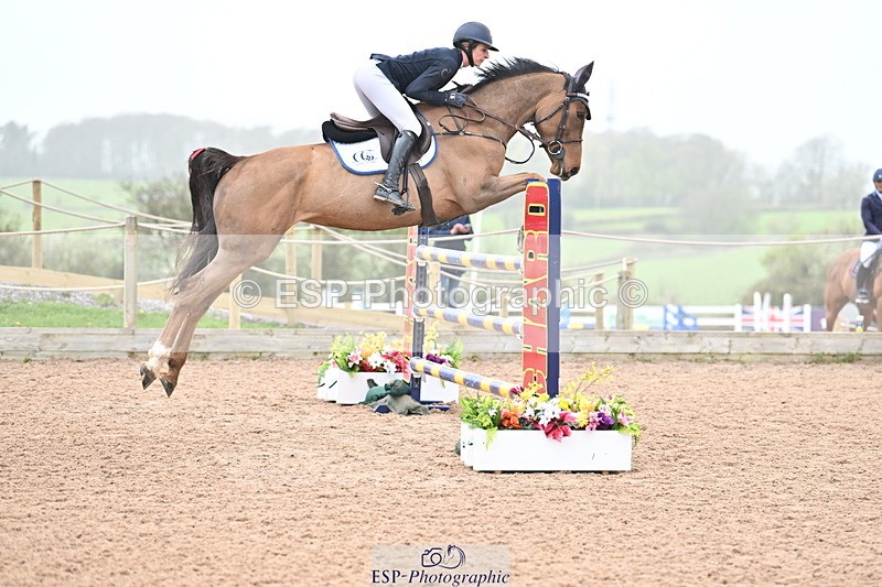 240405A-121926-01175 - Cls 3 Foxhunter