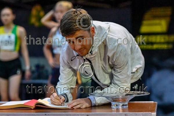 Monument25-919602 - Set Five