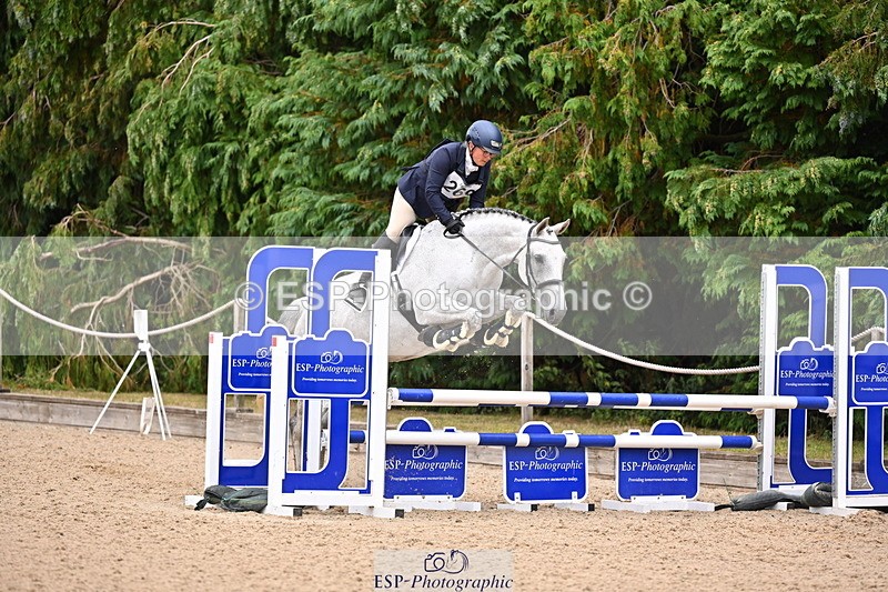 250802A-142718-05884 - F-269-Essie.Barker-BLOODY.NORA