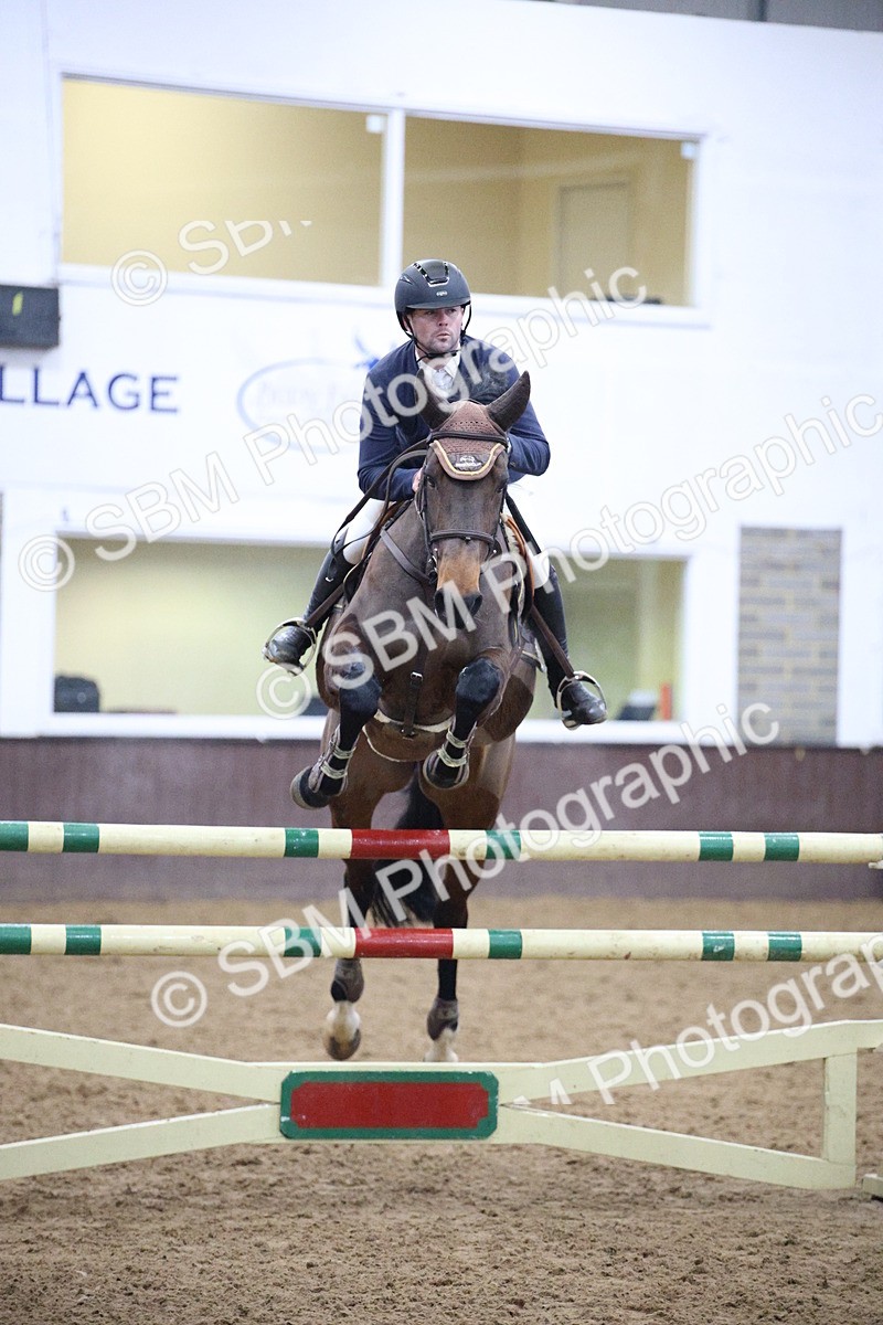 5K7A4413 - Class 3 - Senior Newcomers/ 1.10m Open