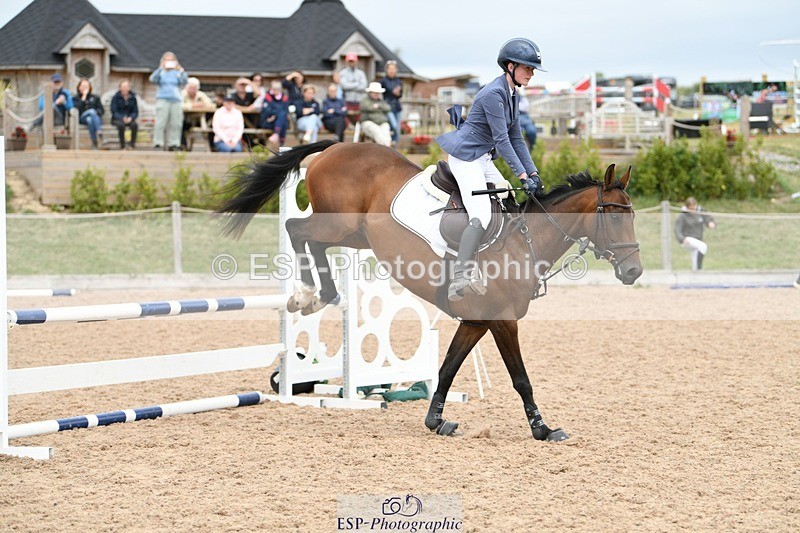 250807-132115-01118 - 80cm Round 2