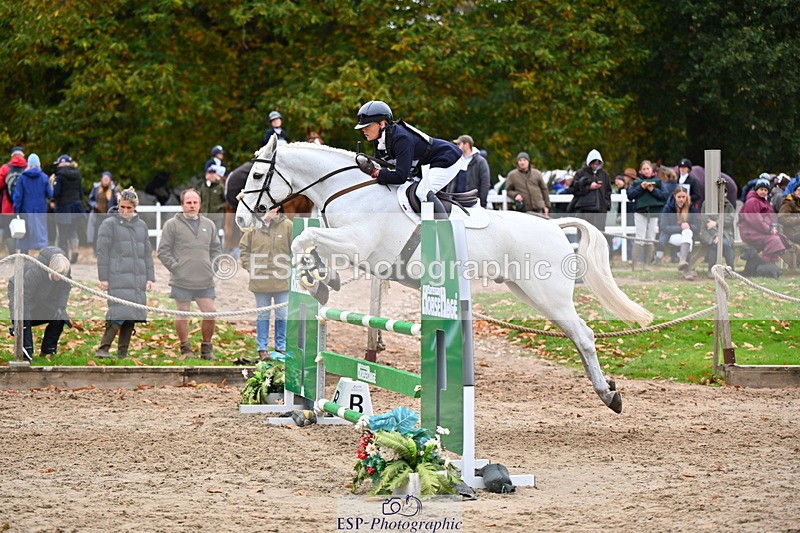 251026A-162926-26793 - G-526-Helen.Hickson