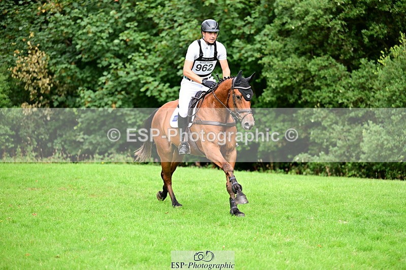 260808A-144841-07072 - 962-Max.Warburton-Ringo