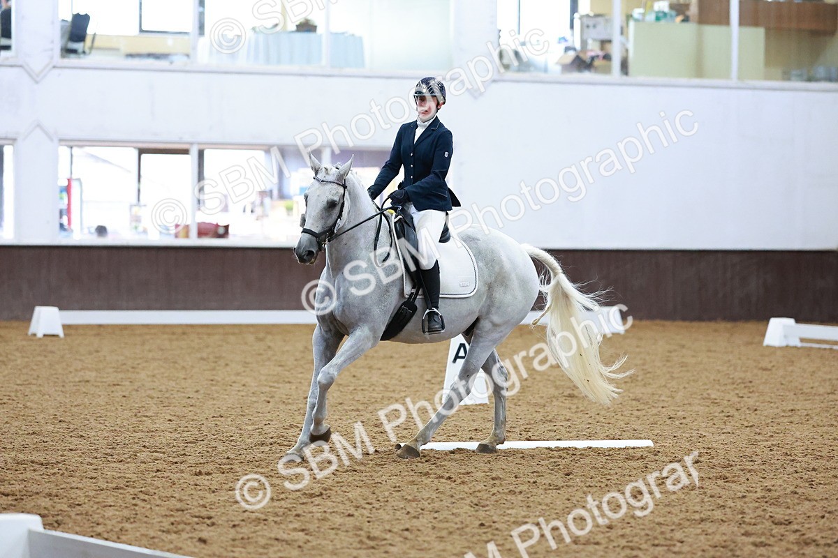 SBM_004116 - Class 12 - E2 Championship - 14.50-15.53