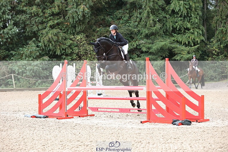 250831A-121020-10118 - Cls 42 Snr 1m Grand Prix