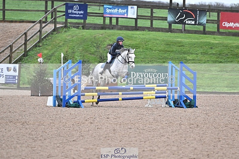 251122-102616-00099 - 70cm