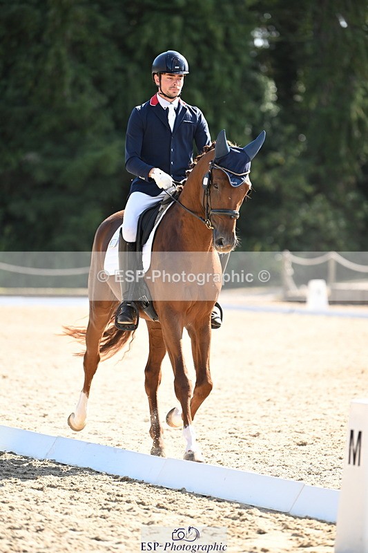 250808A-164202-02151 - 153-Angus.Corrie-DeaneVeyron.II