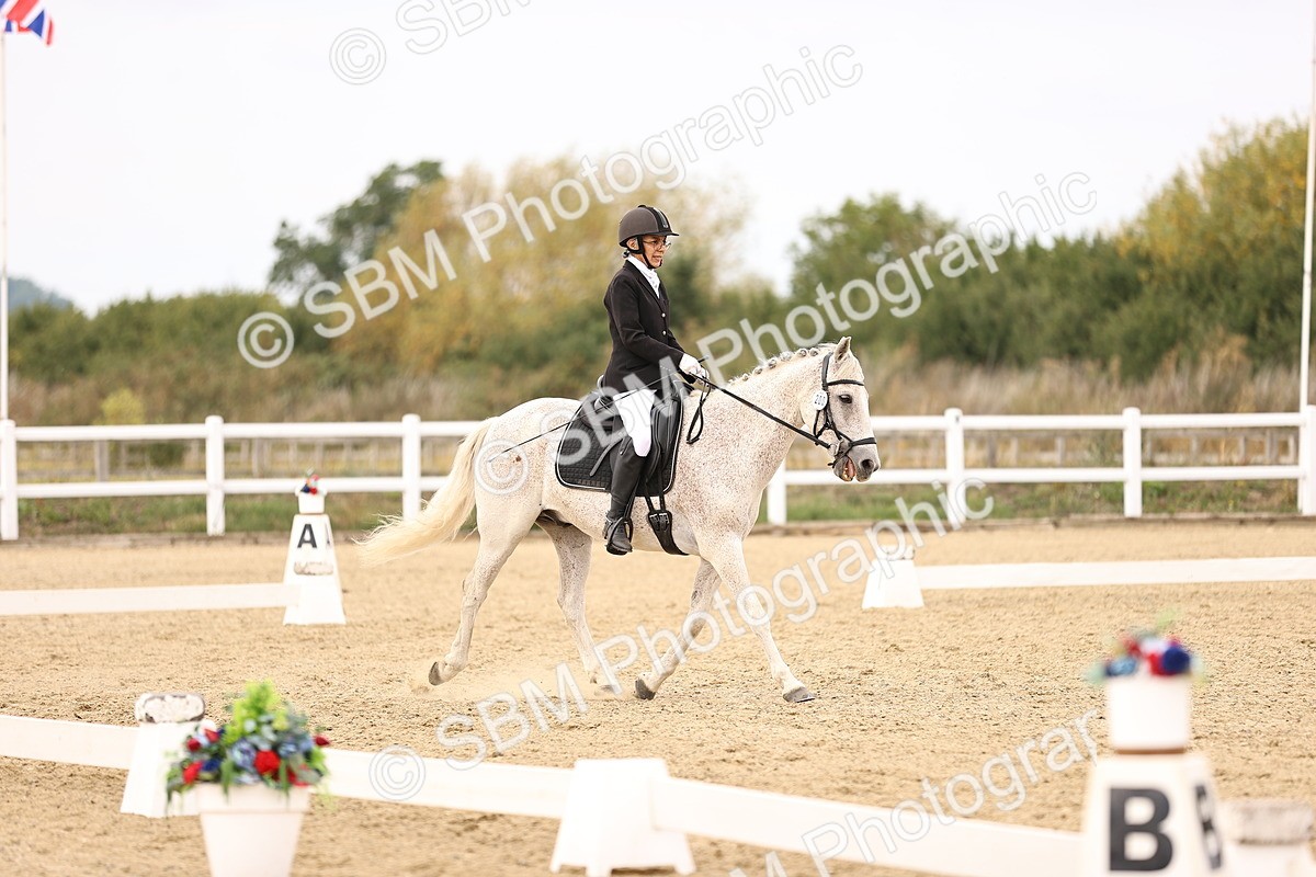 SBM_013836 - Class 4 - Novice 5  12.13-13.02