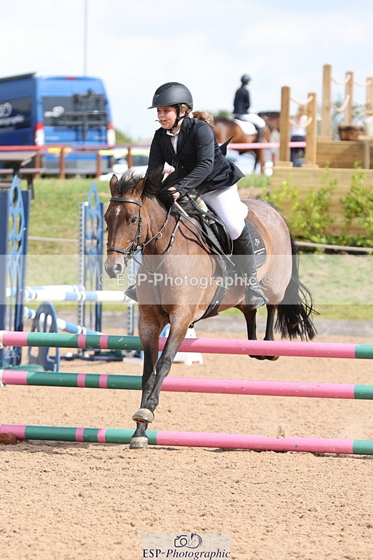 240714A-100012-01679 - Cls 3 A&B Pony BN & 80cm Open