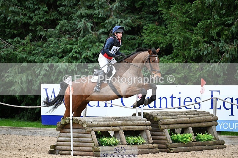 241116-135752-01772 - Cls 3 90-95cm