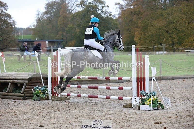 231118-141948-02226 - Cls 3 90cm