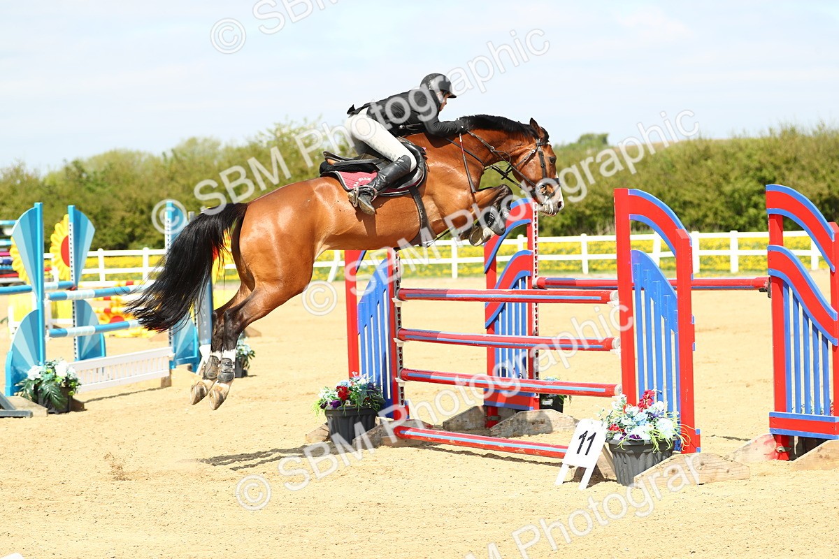 SBM_001282 - Class 5 - Senior Foxhunter 1.20m