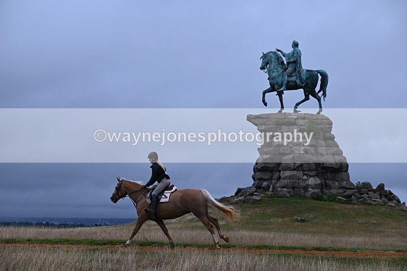 DSC_2494 - Time at Statue 12:34 to 12:56