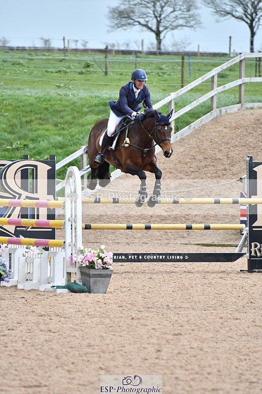 240315A-132204-01163 - Cls 4 Snr 1.20m Open