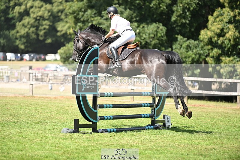 250704A-104251-07043 - Cls 25 Snr British Novice and 90cm