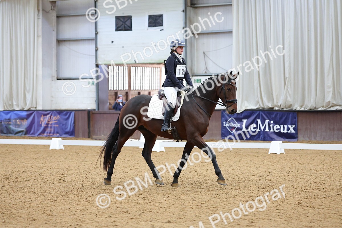 SBM_002740 - Novice