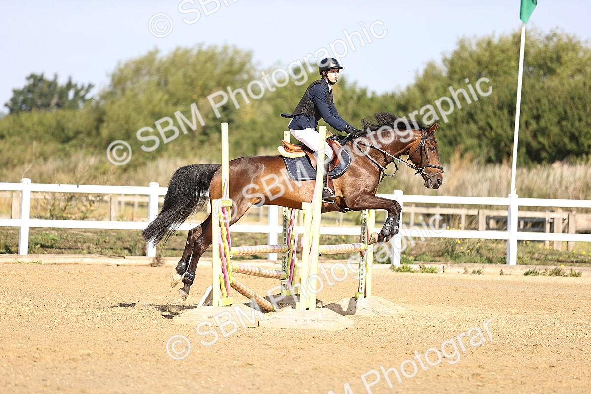 SBM_005557 - Class 8 - Clear Round