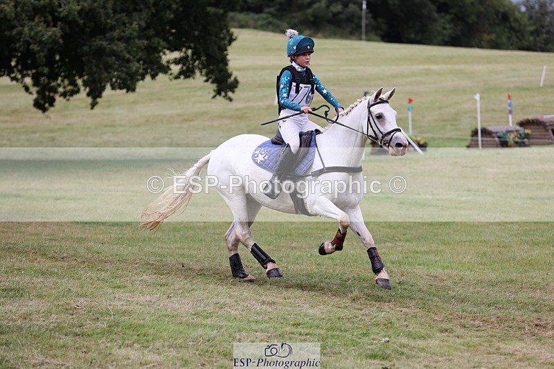 240825X-165737-37838 - 80cm XC 16.30 to 17.30