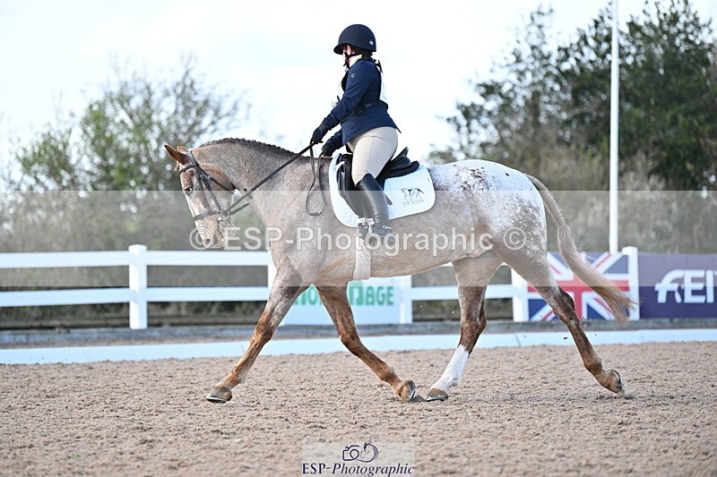 240324A-151634-04464 - Novice 27, 14.30 to 15.25