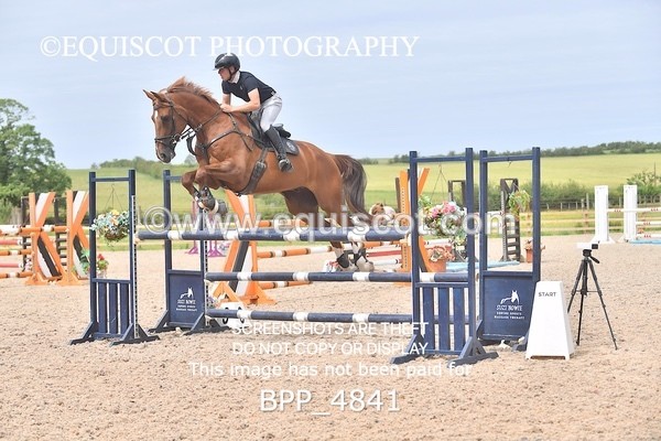 BPP_4841 - CLASS 7 Senior Foxhunter/ 1.20m Open