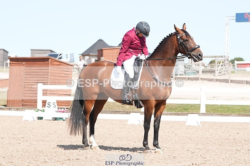 250817-150042-10799 - 200-Lyn.CockerillTwo.Minus.One