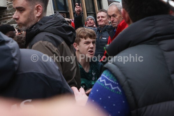 AA076211 - Christmas Boys Ba'