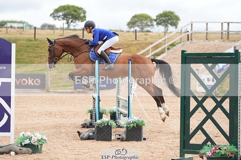 260730-104424-01721 - Cls 1 British Novice and 90cm