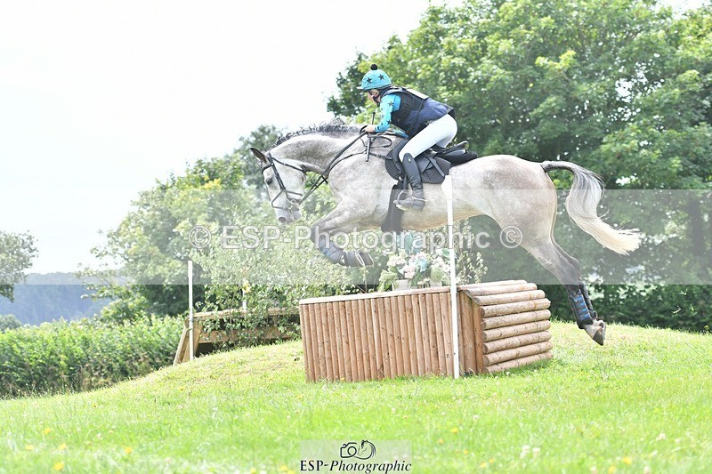 240803-134222-06964 - 205-Jessica_Thomas-QUALITY_STEP_ON