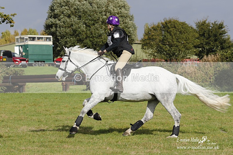  WWHT 171021 2929 - Intermediate (0.90m)  17/10/21